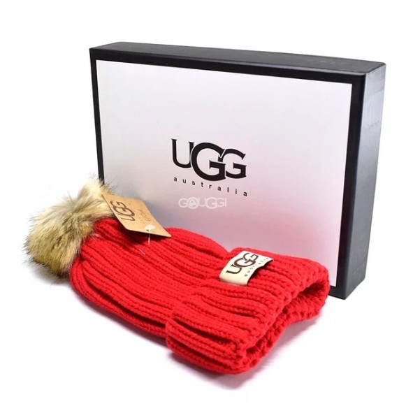 Шапка UGG Cap Red
